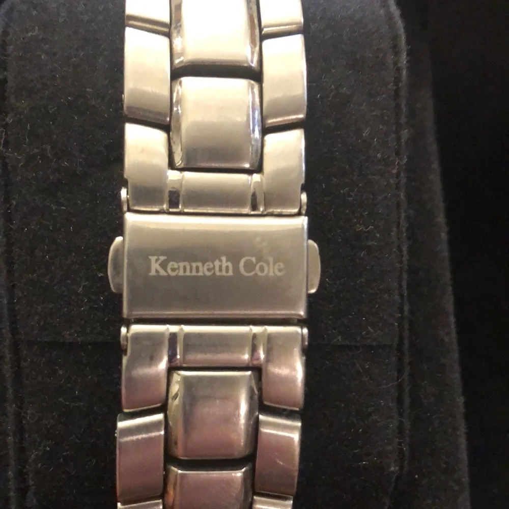 Kenneth Cole Reaction Stainless Steel Watch - Picture 6 of 11